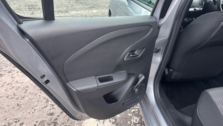 Vauxhall Corsa 1.2 SE 5dr Petrol Hatchback